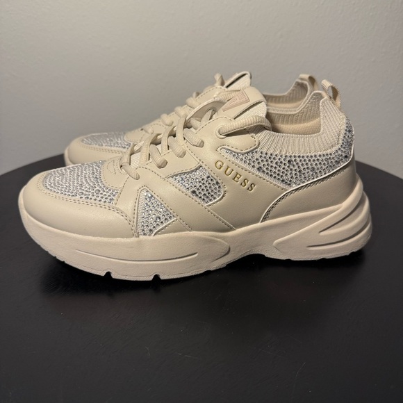 GUESS Welna Embellished Rhinestone Athletic Tennis Shoe Sneaker Beige - Picture 1 of 6